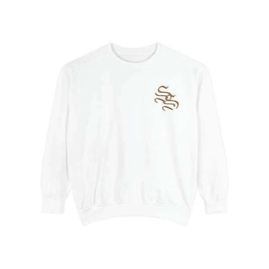 Eco-Friendly Unisex Garment-Dyed Sweatshirt with Stylish Design