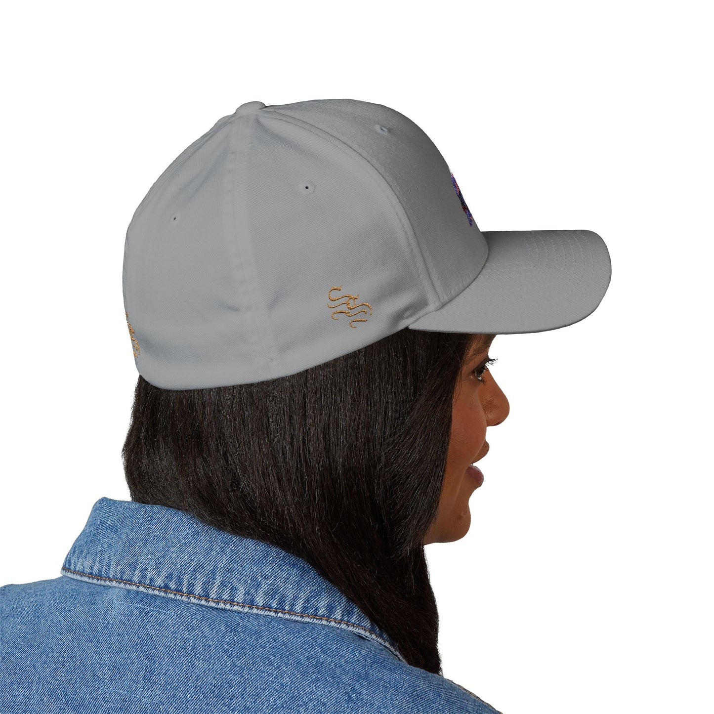 Embroidered Closed-Back Cap - Stylish Streetwear for Every Occasion