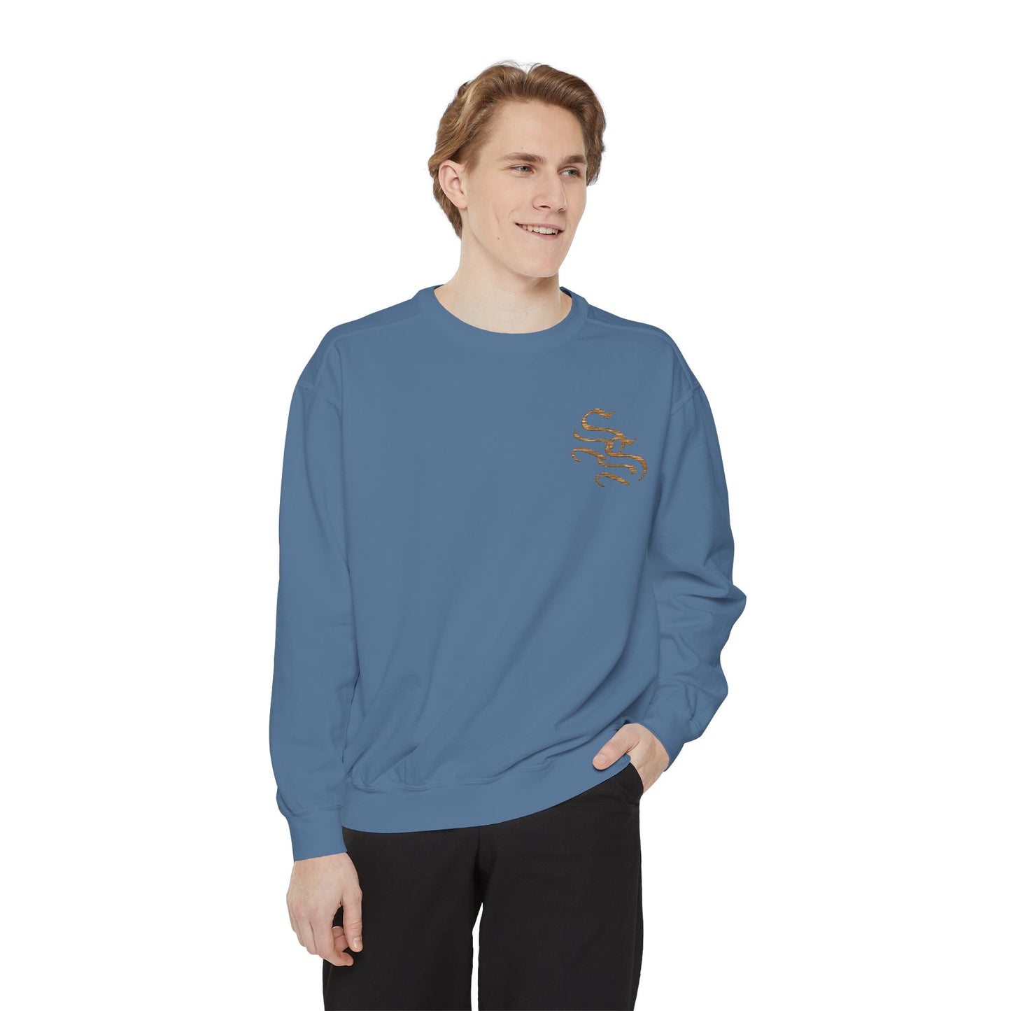 Eco-Friendly Unisex Garment-Dyed Sweatshirt with Stylish Design