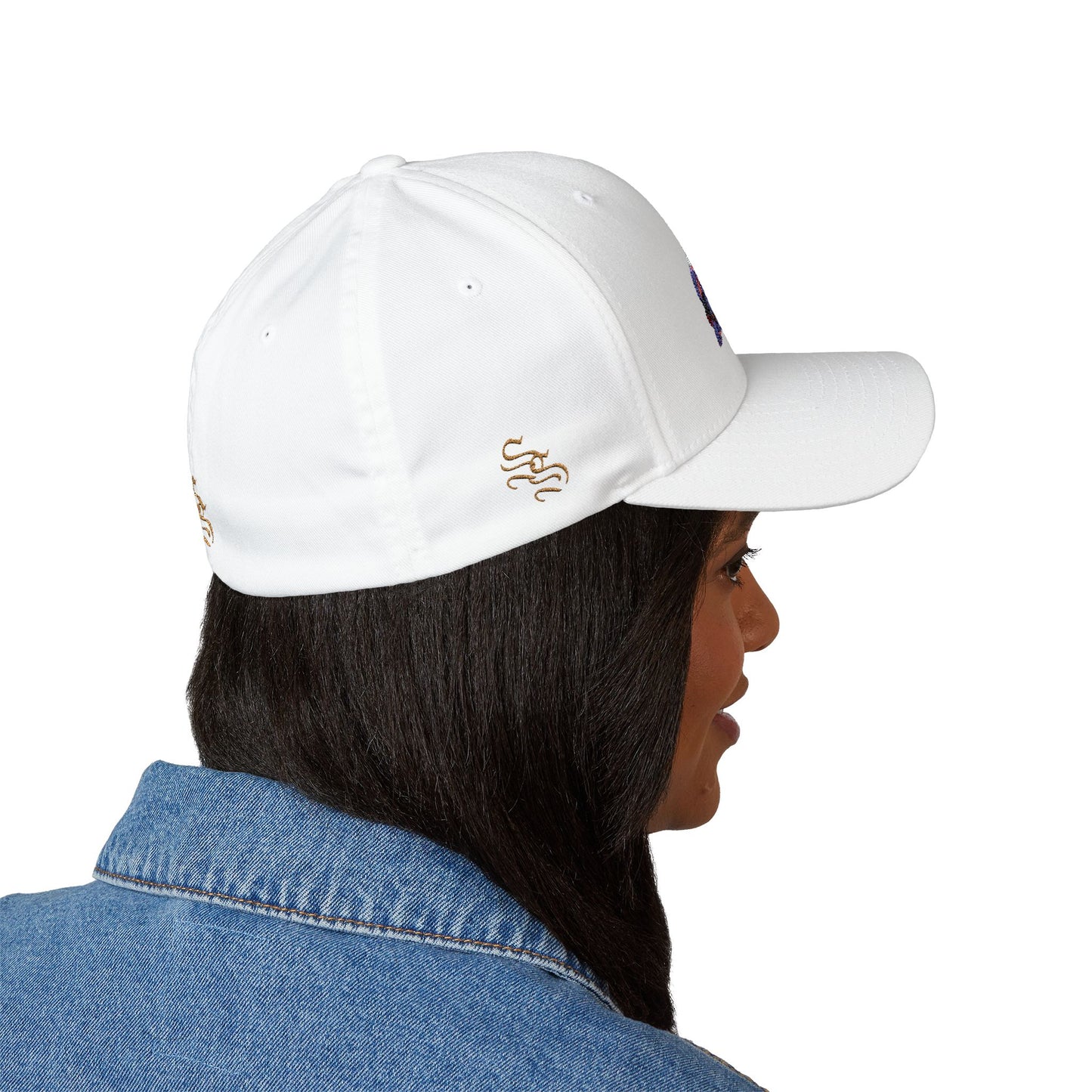 Embroidered Closed-Back Cap - Stylish Streetwear for Every Occasion