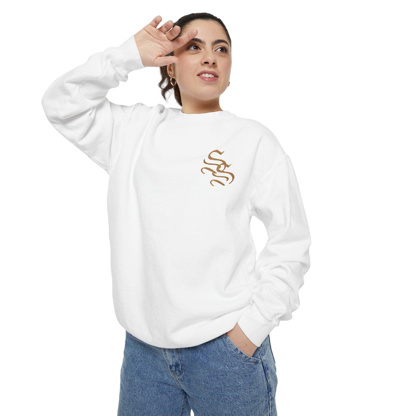 Eco-Friendly Unisex Garment-Dyed Sweatshirt with Stylish Design