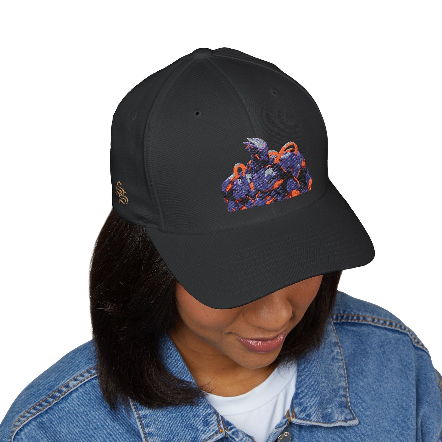 Embroidered Closed-Back Cap - Stylish Streetwear for Every Occasion