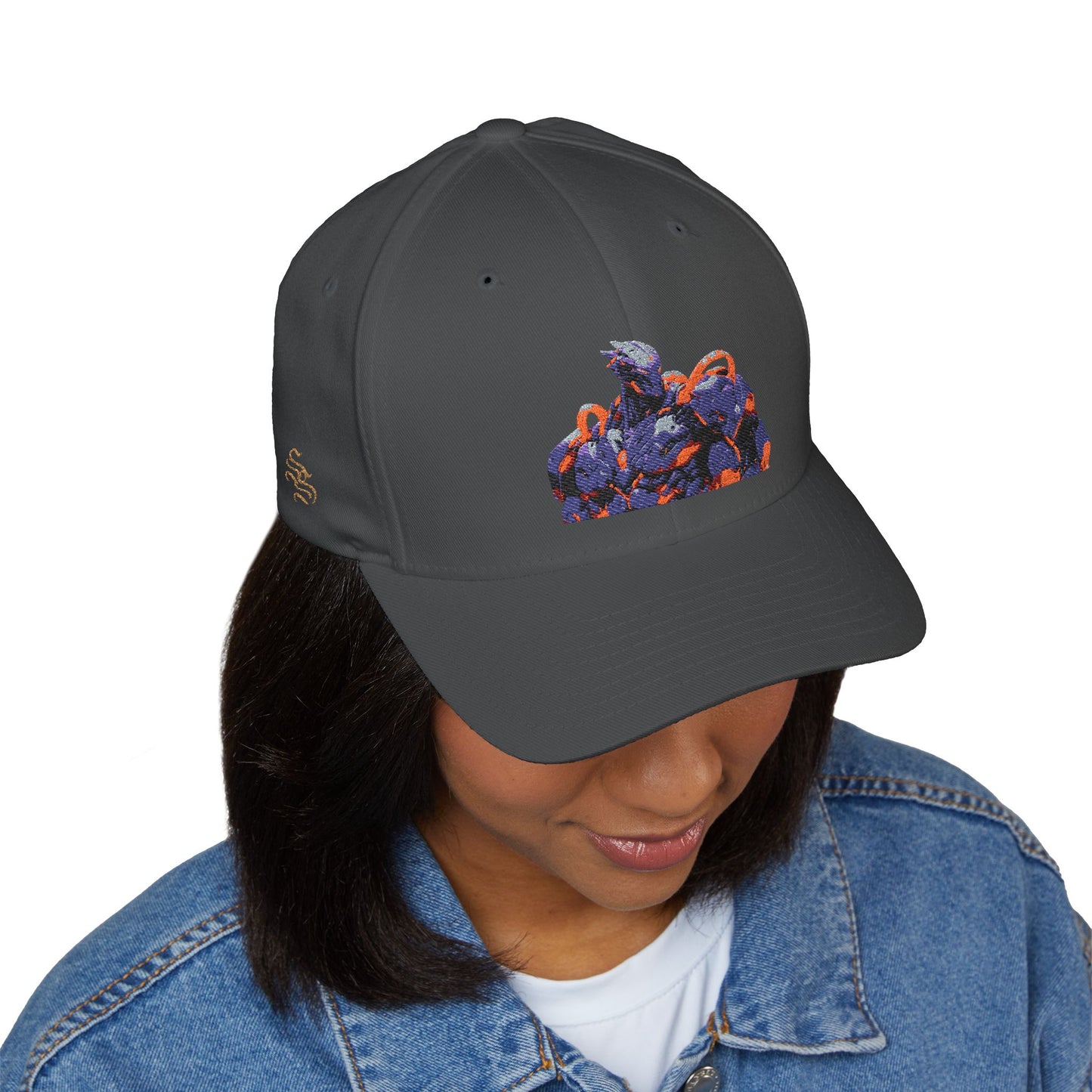 Embroidered Closed-Back Cap - Stylish Streetwear for Every Occasion